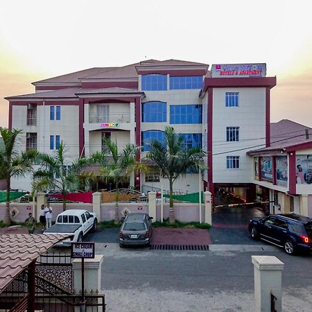 Villa Hilton Hotels Uyo Exterior photo